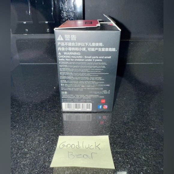 Mega Space Molly Series 3 Blind Box Good Luck Bear - Picture 5 of 7